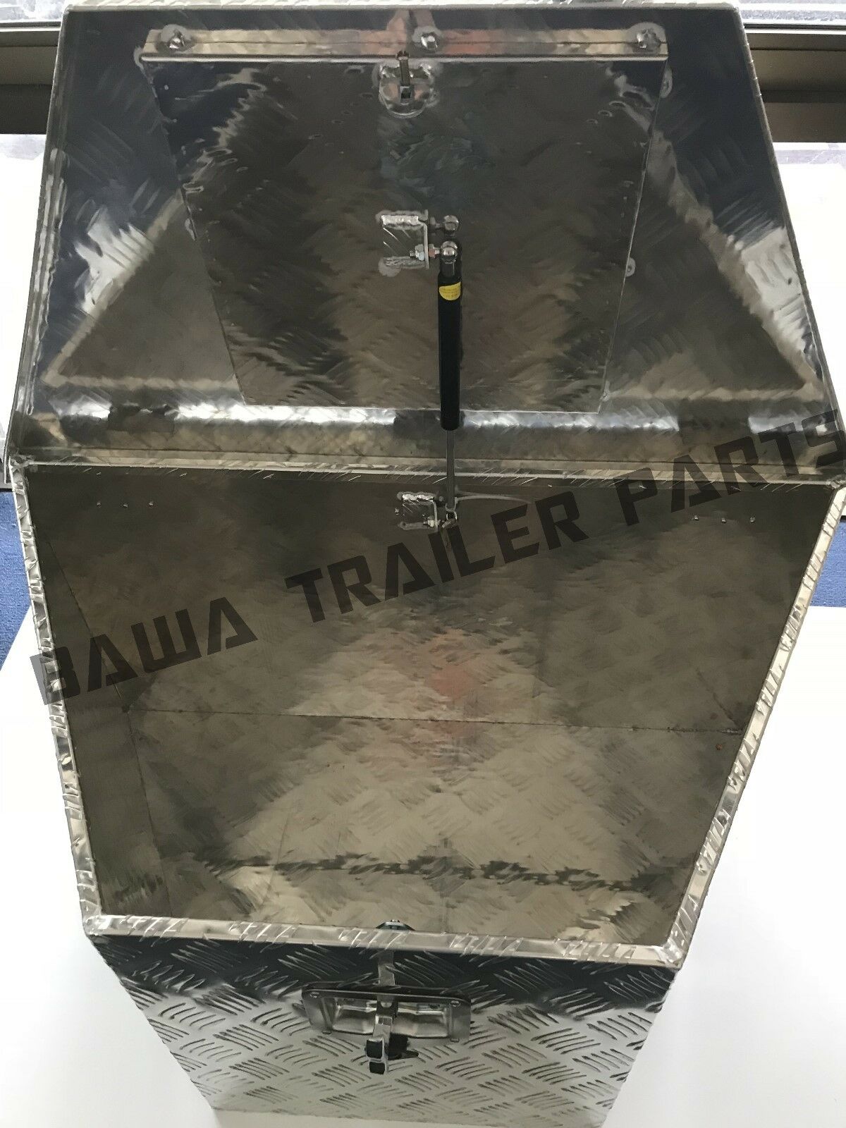 Aluminium Triangular Front Trailer UTE Draw Bar Tool Box Mount Gas Strut ToolBox - Image 7
